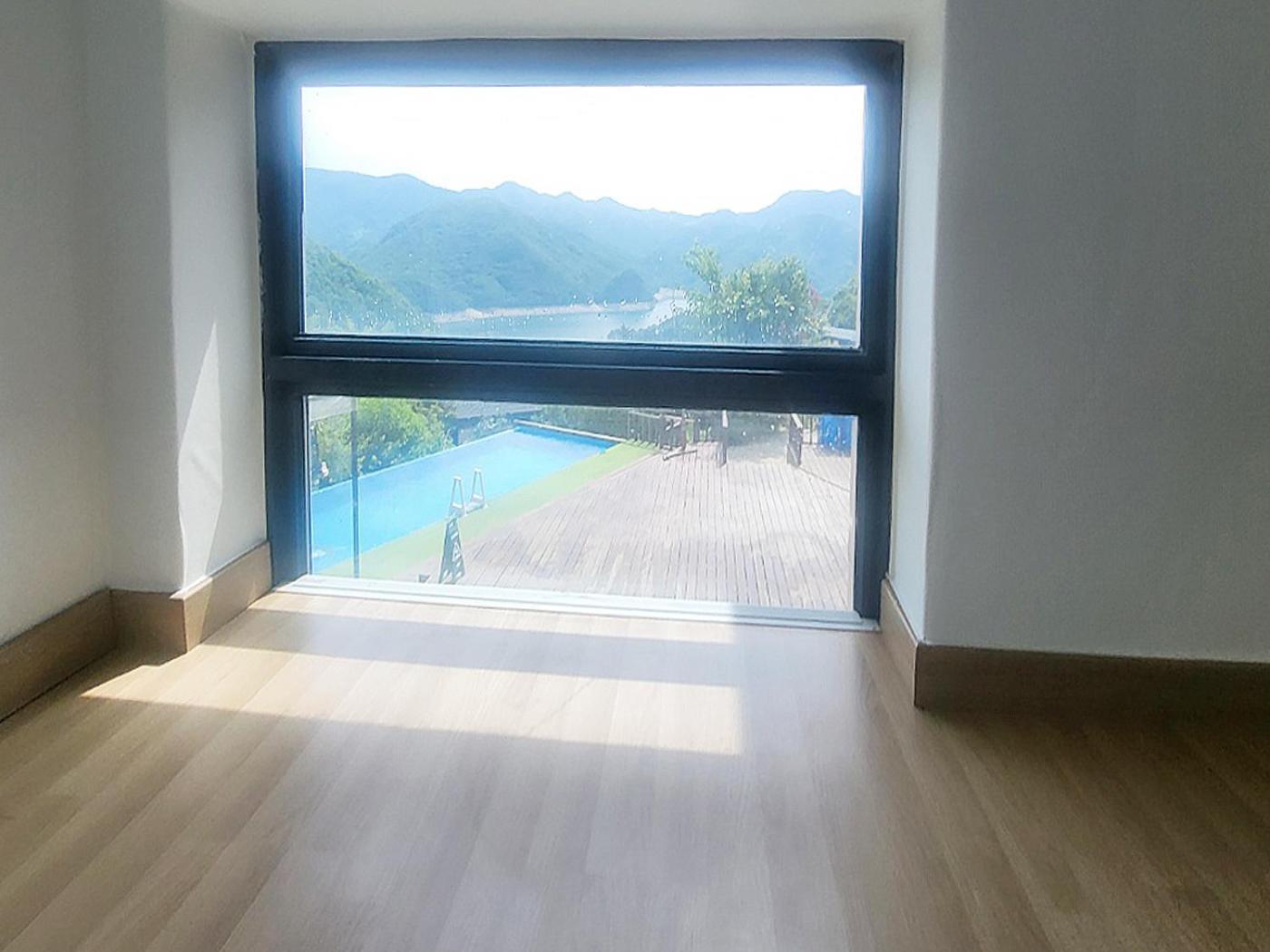 Penatess Pool Villa Chungju Eksteriør bilde