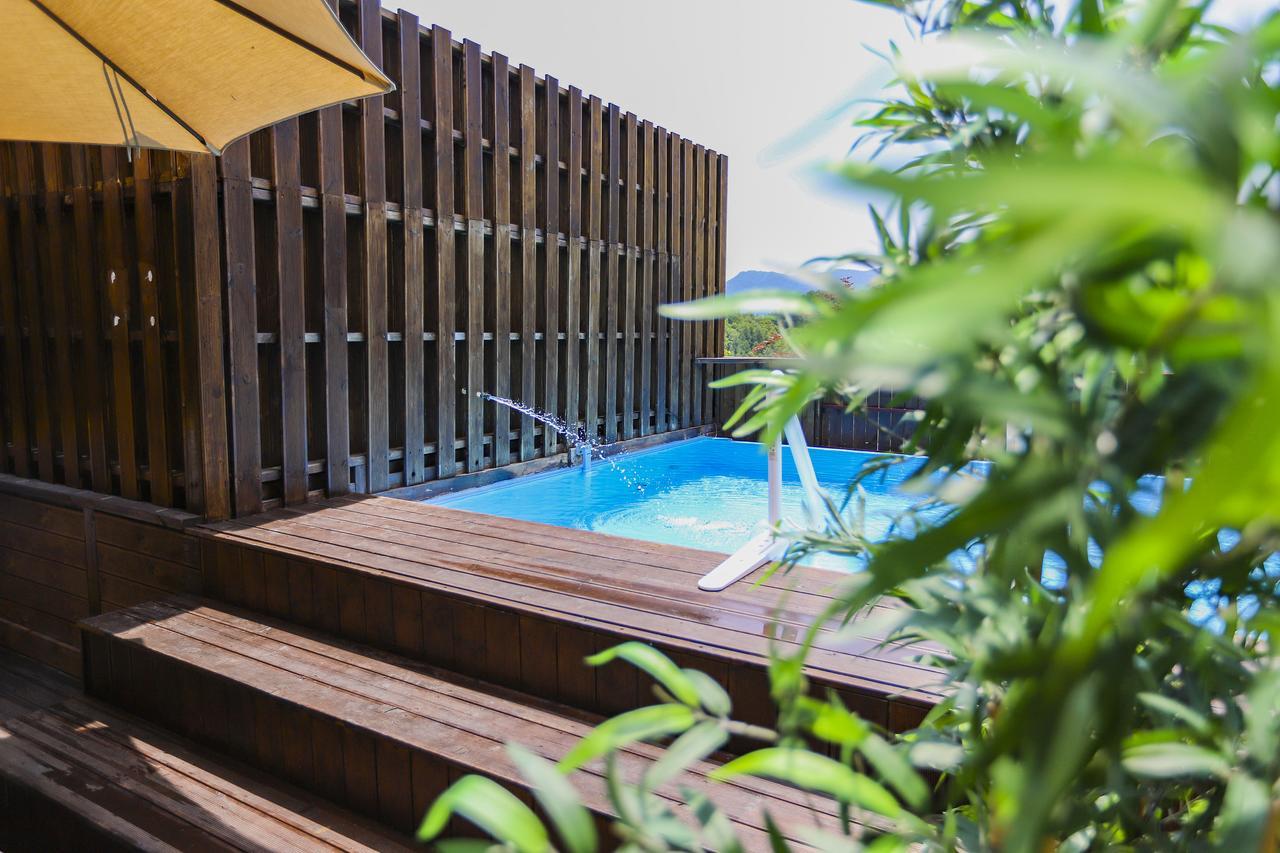Penatess Pool Villa Chungju Eksteriør bilde