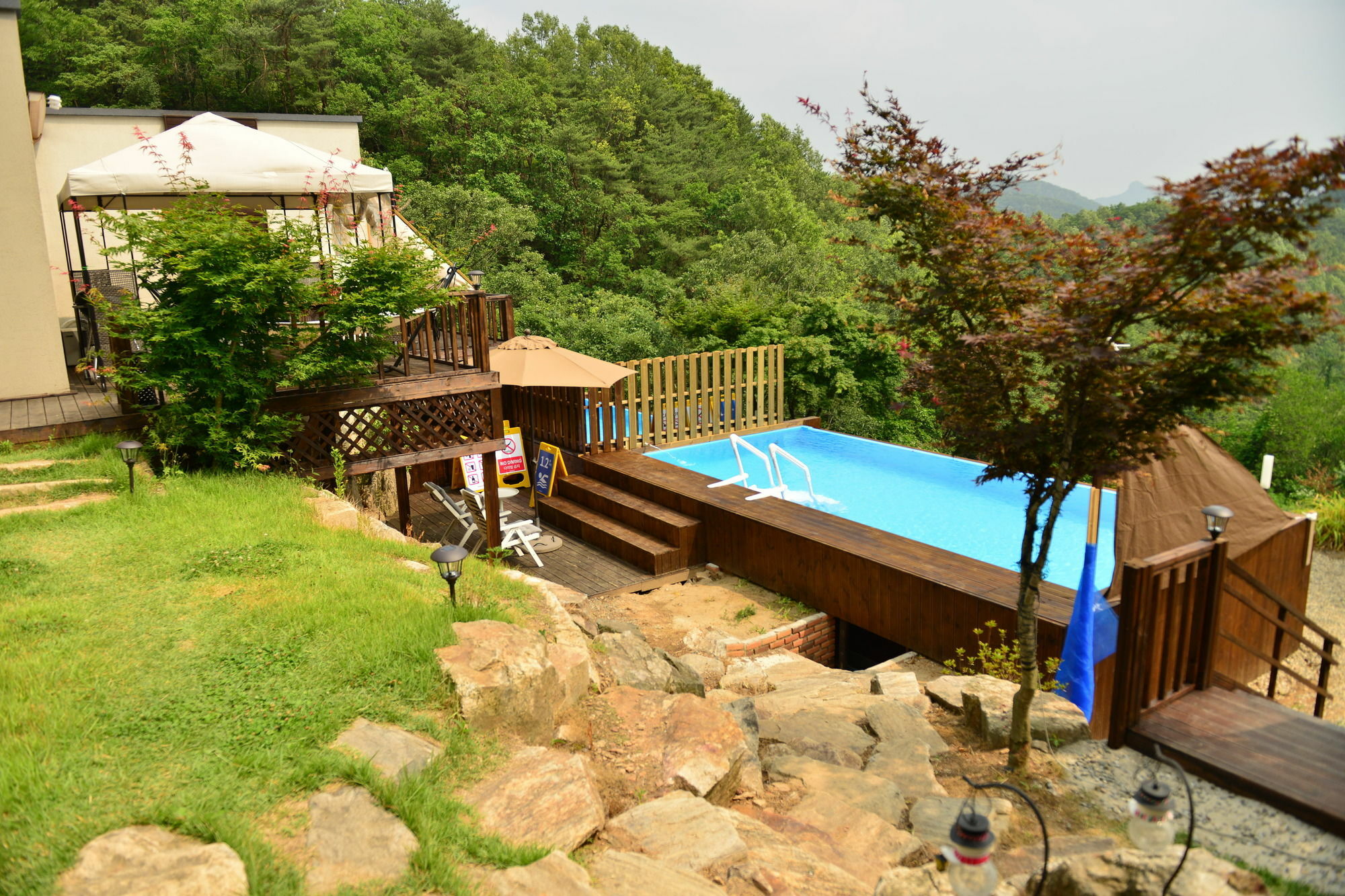 Penatess Pool Villa Chungju Eksteriør bilde
